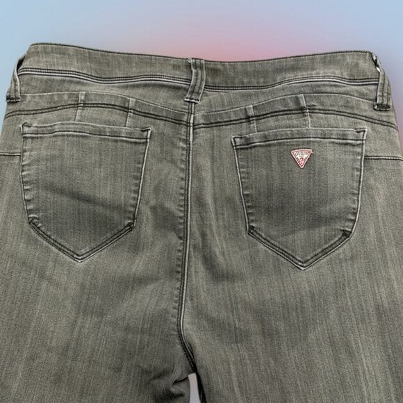 GUESS Women’s Medium Gray CURVY SKINNY Ankle Jeans - Picture 3 of 4